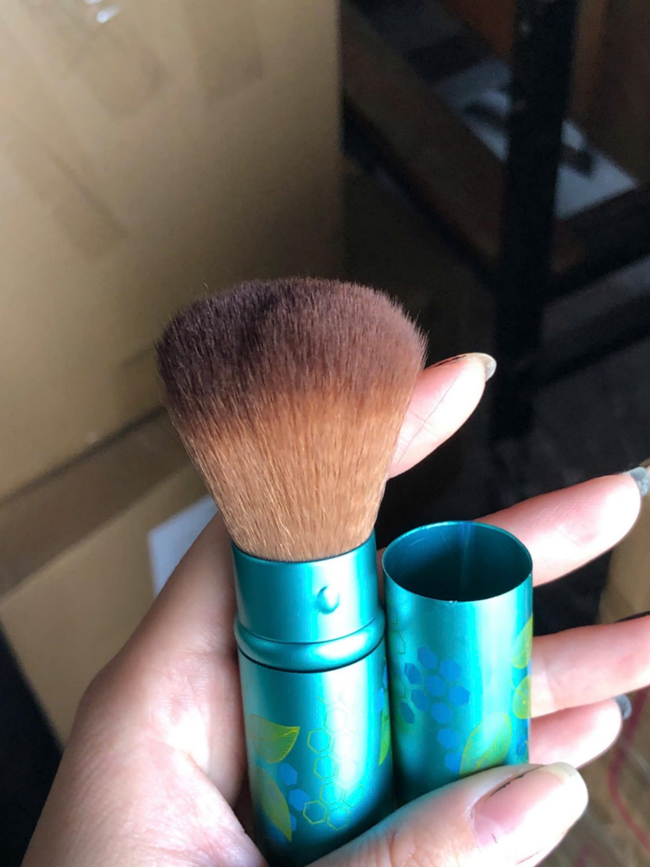 20250221_McuKkhx5PF Cọ má hồng hộp thiếc có nắp đậy tiện lợi Tmark (kiện 500 cái) - Image 1